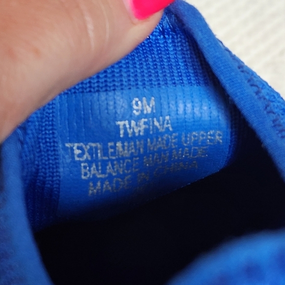 Tommy Hilfiger Blue Fina Slip On Sneakers Women's Size 9 New - Picture 4 of 17